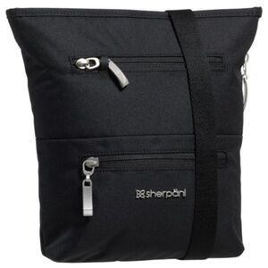 Sherpani Sadie Crossbody Bag Black NWT Hideen Pocket Locking Zipper Travel